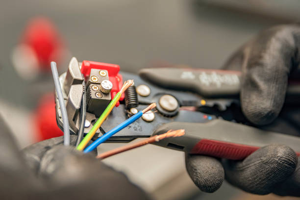 Best Emergency Electrical Repair  in Johnstown, PA